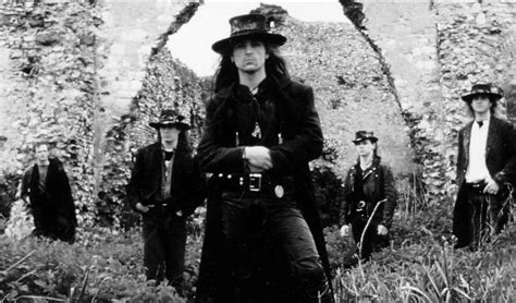 Fields Of The Nephilim - Groovy Gothic Metal Rhythms Meet Eerie Atmospheric Melodies